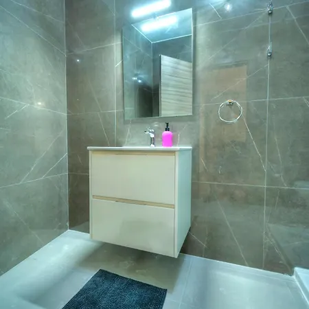 Spacious, Bright & Modern 3 Bedrooms, Balcony Apic1-1 Msida Exterior photo