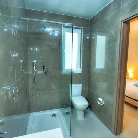 Spacious, Bright & Modern 3 Bedrooms, Balcony Apic1-1 Msida Exterior photo